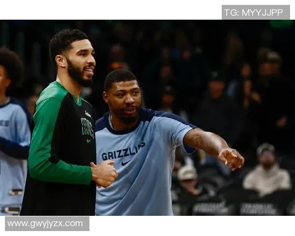 1月11日凯尔特人与灰熊精彩对决录像回放分析与精彩瞬间回顾 1月11日凯尔特人与灰熊精彩对决录像回放分析与精彩瞬间回顾