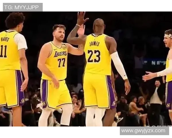 11月24日爵士对湖人精彩对决在线直播全程回顾与分析